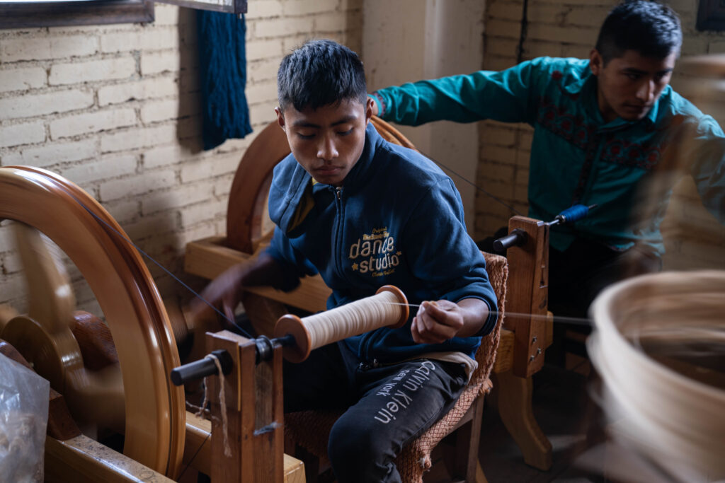 taller textil tradicional tlahuitoltepec oaxaca