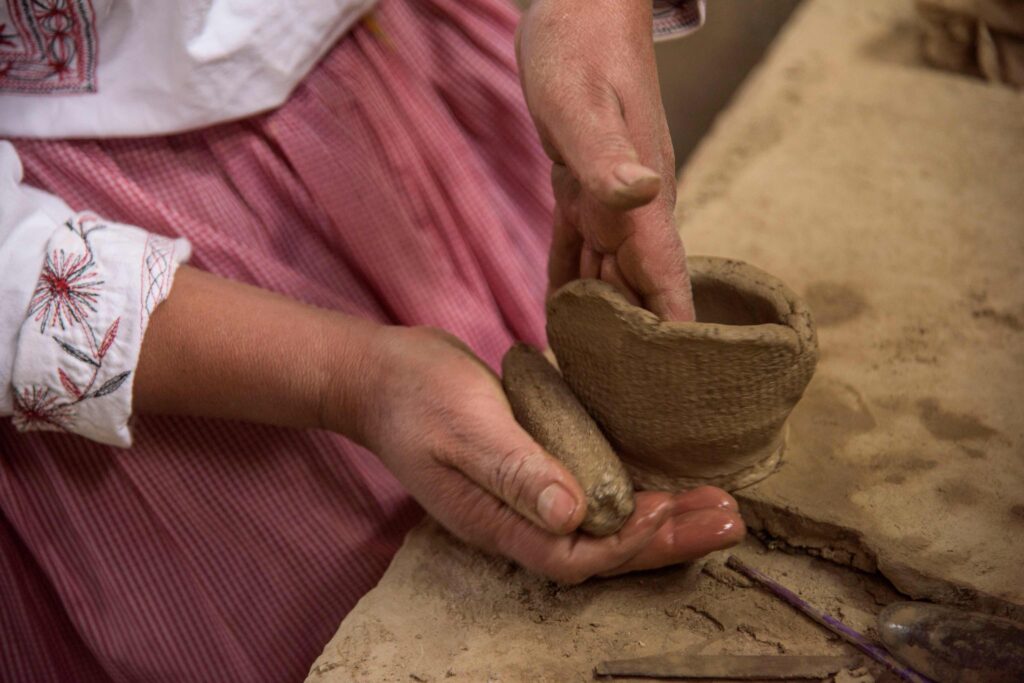 Experiencia 2 días maestra alfarera ceramica tradicional tlahuitoltepec